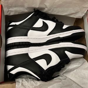 NIKE DUNK LOW (GS) PANDAS PANDA SIZE 4.5Y SNEAKERS